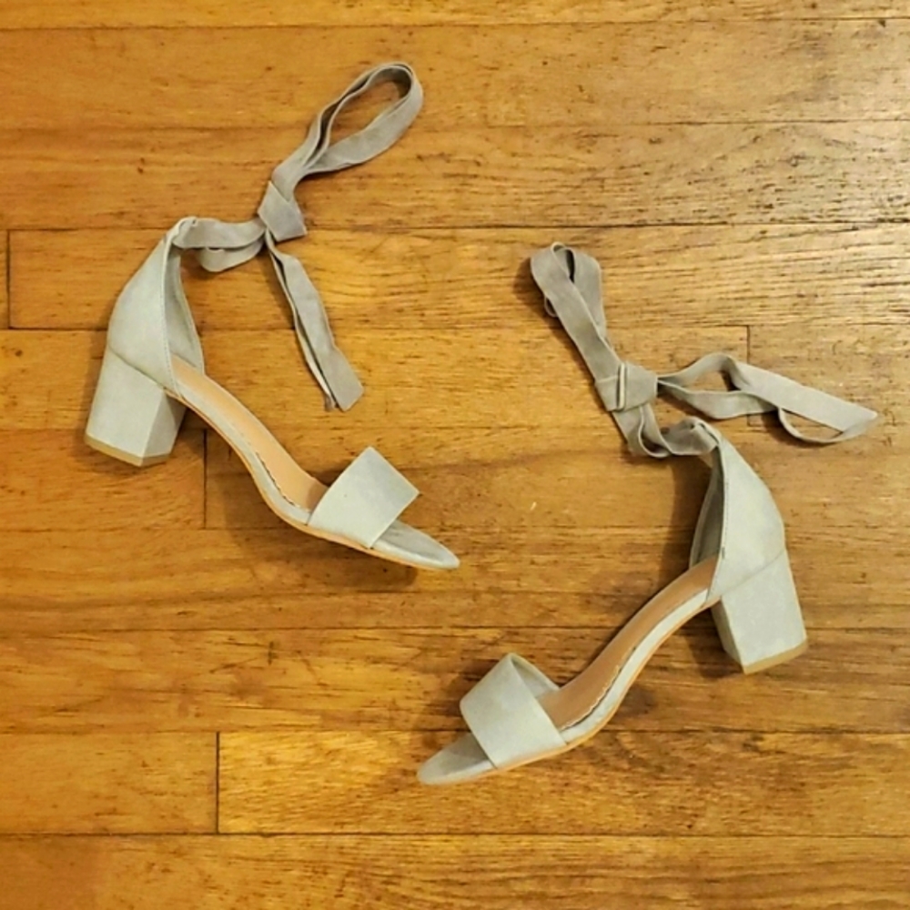 LOFT suede sandal